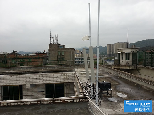  站前某看守所大功率手机信号屏蔽器（白噪声）案例